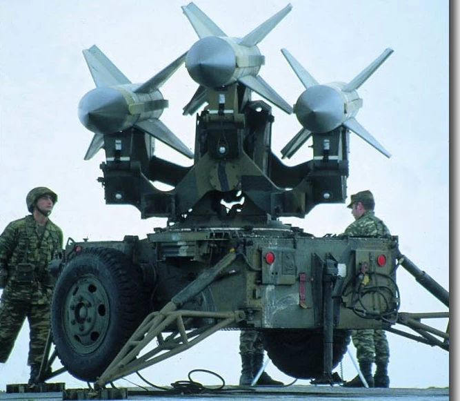 Homing All the Way Killer: Τα ελληνικά «γεράκια» που αναχαιτίζουν μέχρι και βαλλιστικούς πυραύλους (βίντεο)